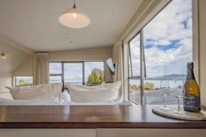Rokino Lake House Location and Views